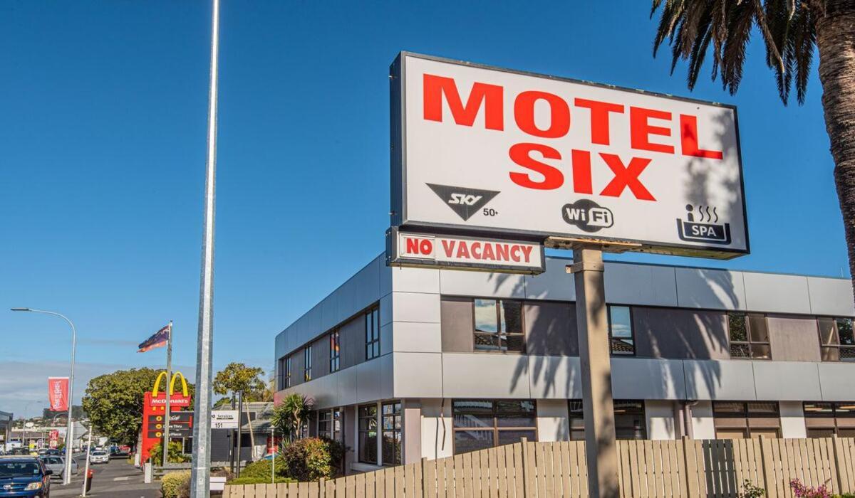 Motel Six Whangarei Esterno foto